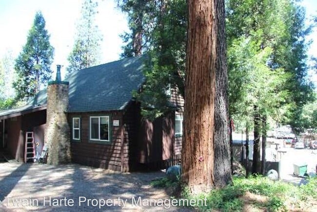 Primary Photo - 3 br, 1 bath House - 22916 Black Hawk Dr