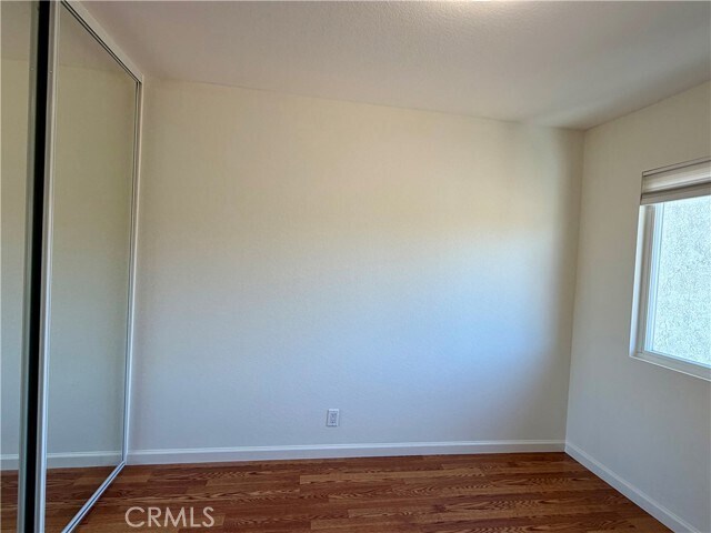 Building Photo - 17 Goldenrod