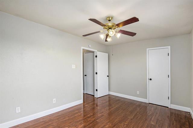 Building Photo - 805 Bluebonnet Dr