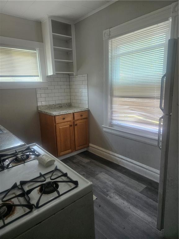 Building Photo - 26 Finch St