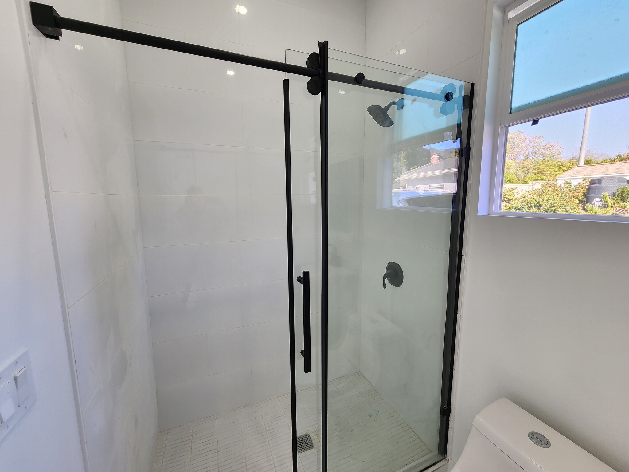 Building Photo - 10343 Penrose St