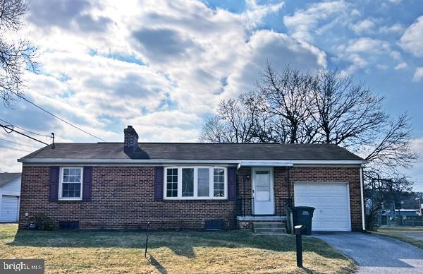 Building Photo - 304 Dew Drop Rd