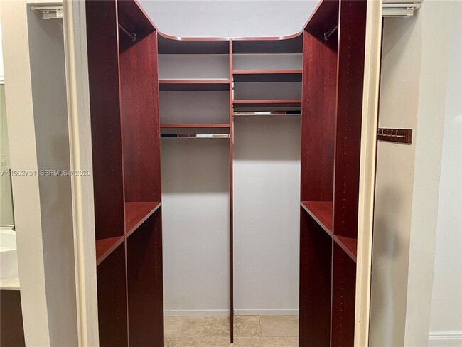 Building Photo - 1712 NW 74th Ave