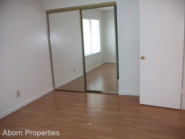 Building Photo - 3 br, 1.5 bath House - 2210 Amberwood Lane