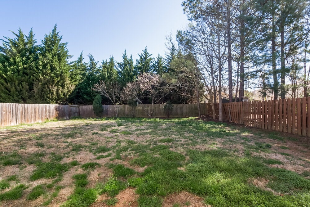 Building Photo - 98 Mercer Ln