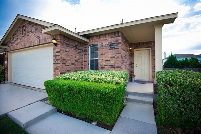 Building Photo - 1007 Whitley Dr