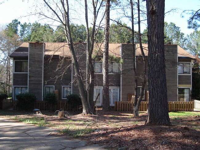 Primary Photo - 1272-1278 Lowe Ln