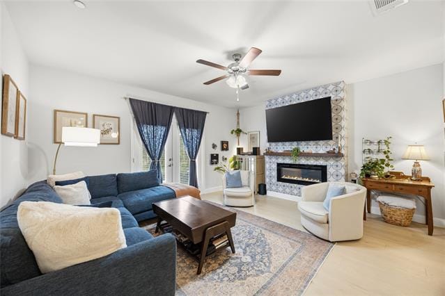 Building Photo - 7833 Bayside Dr