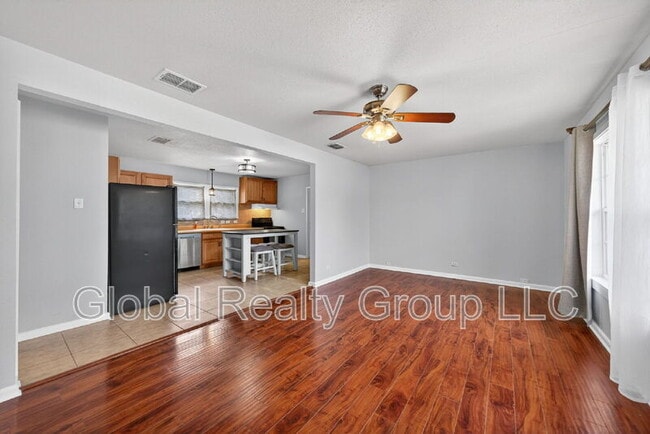 Building Photo - 408 Aviation Ave