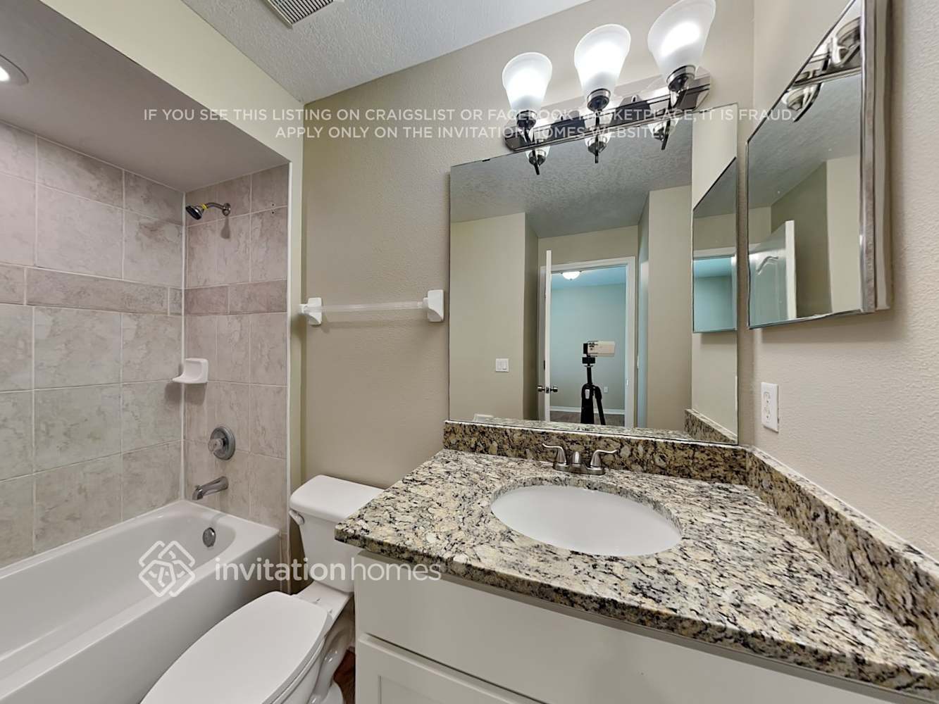 Building Photo - 1141 Creekview Ct