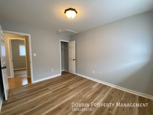 Building Photo - 513 S Harrison St
