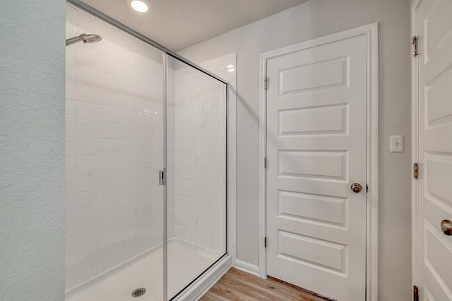 Building Photo - 128 Checkers Cv