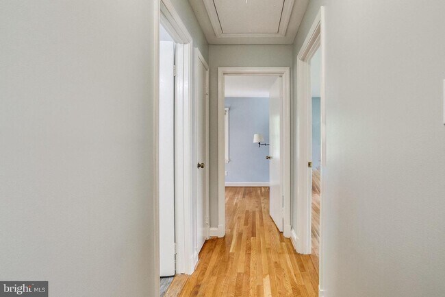 Building Photo - 5001 Ninian Ct