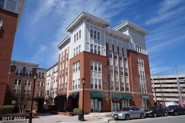 Primary Photo - 2665 Prosperity Ave