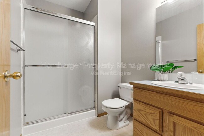 Building Photo - 3431 W 21st Ave