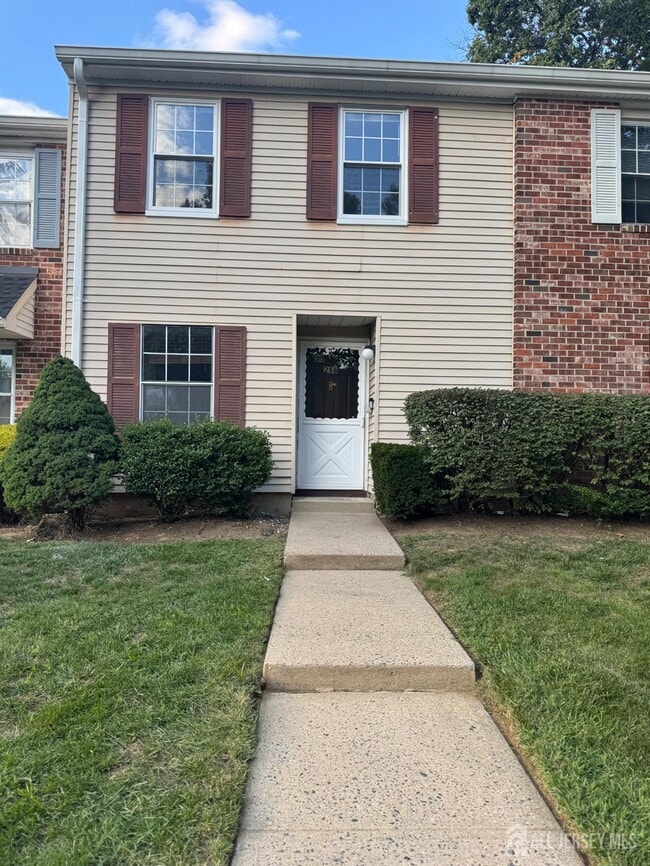 Primary Photo - 286 Palombi Ct