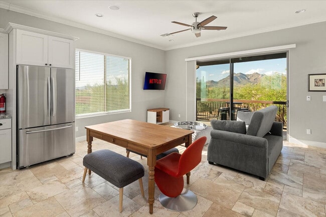 Building Photo - 6708 E Calle de Las Estrellas Rd