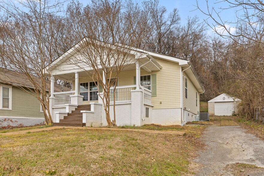 Building Photo - 419 W Bell Ave