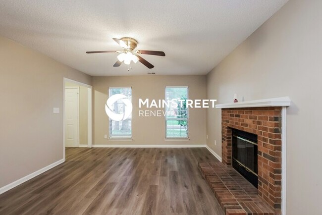 Building Photo - 13706 Poppleton Ct