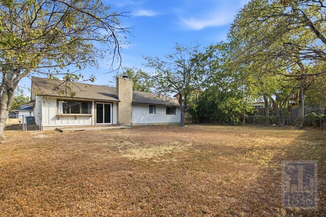 Building Photo - 8912 Hunters Trace