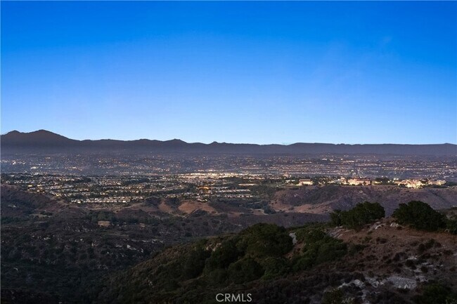 Building Photo - 3230 Tyrol Dr