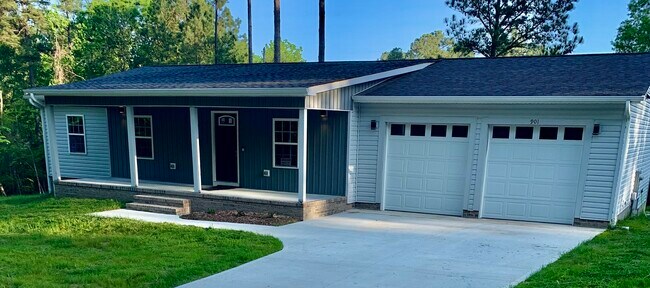 Primary Photo - 901 Ardmore Dr