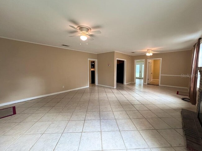 Building Photo - 1033 NW 22nd Ave