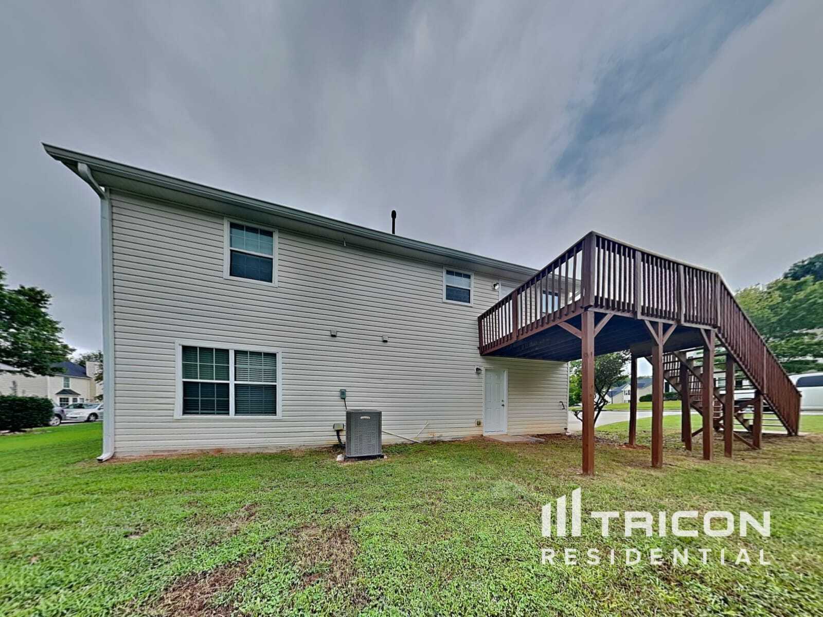 Building Photo - 2620 Thunder Basin Way