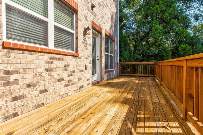 Building Photo - 3304 Ferncliff Ct