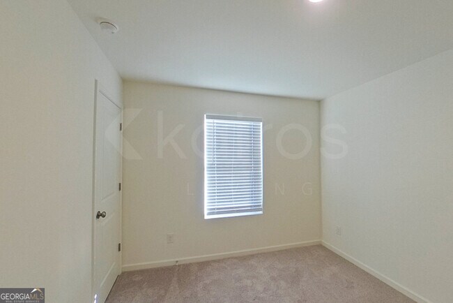 Building Photo - 108 Flat Rock Ml Trl