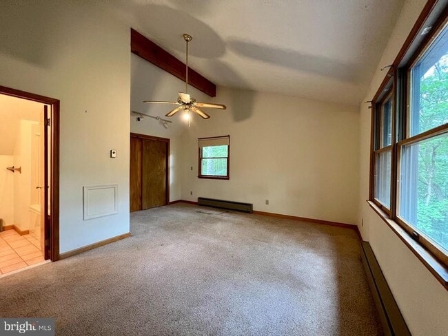 Building Photo - 148 Fieldstone Ln