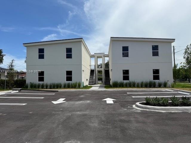 Building Photo - 511 SW 1st Ave