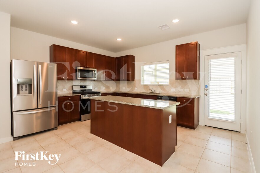 Building Photo - 15418 Formaston Dr