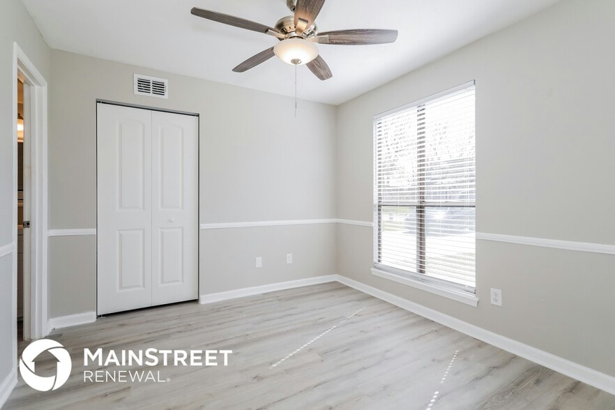 Building Photo - 561 Thomas Stone Ct