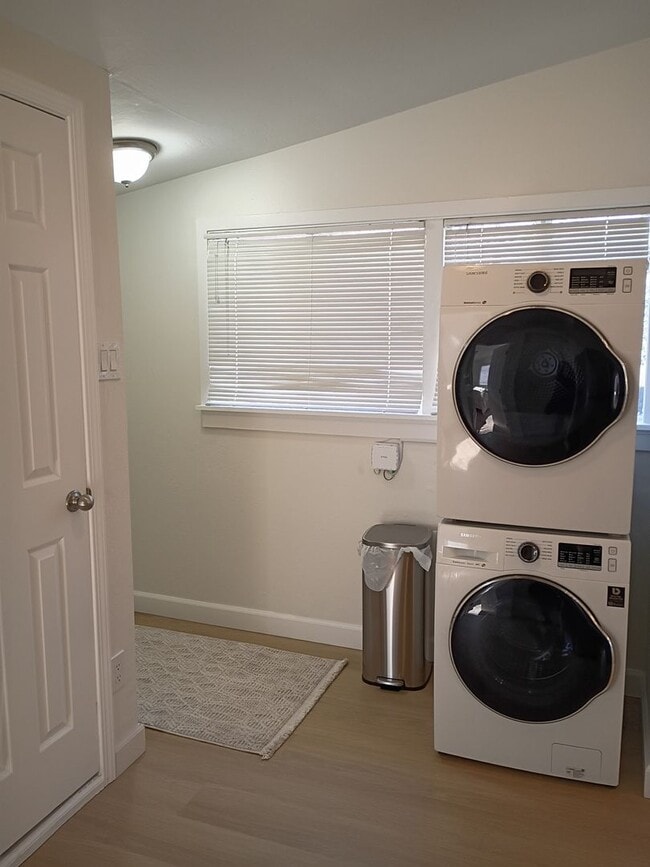 Building Photo - Fully Furnished Gem. Truly Turn-Key Living!