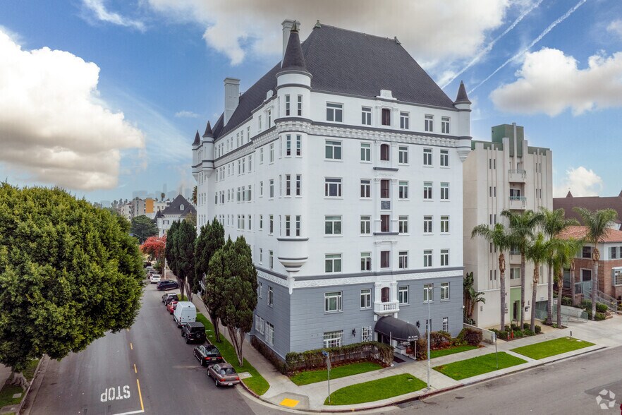 Primary Photo - The Famous St. Germaine! - French Normandi...