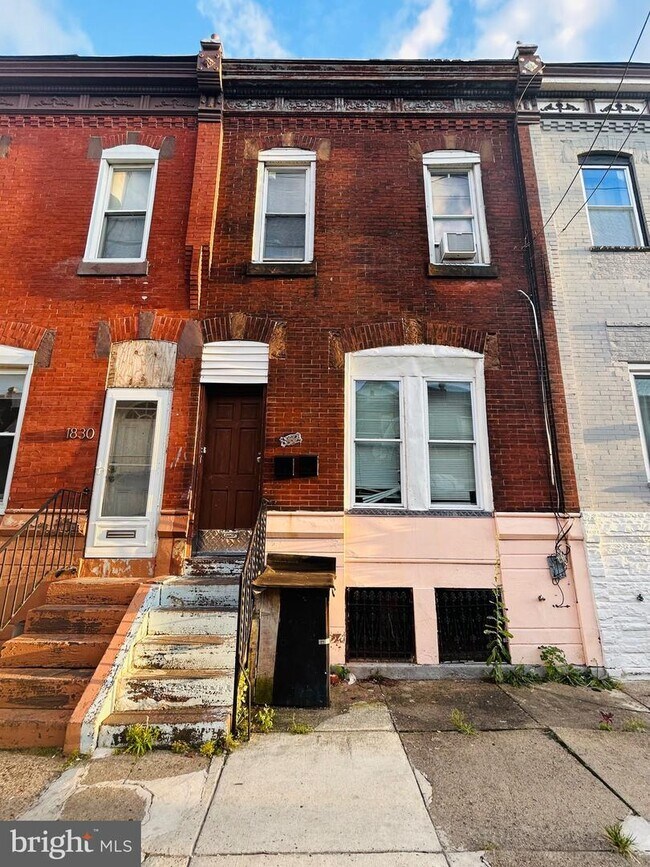 Building Photo - 1832 Mifflin St