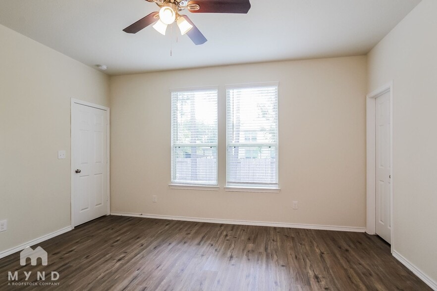 Building Photo - 4323 S Amber Ruse Ct