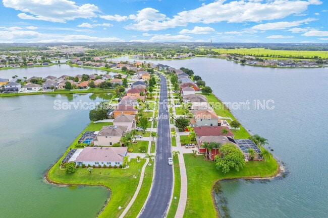 Building Photo - 31022 Bridgegate Dr