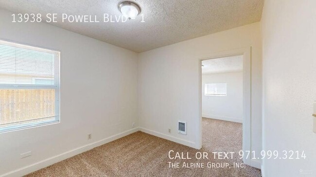 Building Photo - 13938 SE Powell Blvd