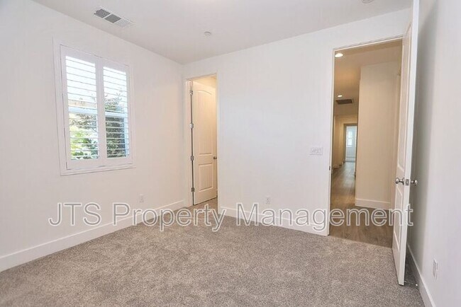 Building Photo - 4988 Amina Fair Way