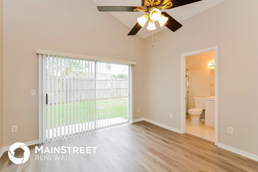Building Photo - 211 Ferryboat Ct