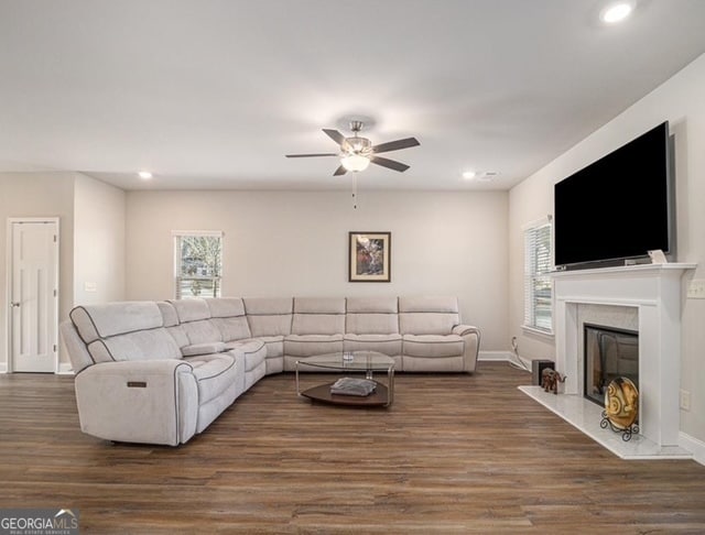 Building Photo - 394 Greenleaf Ct NW