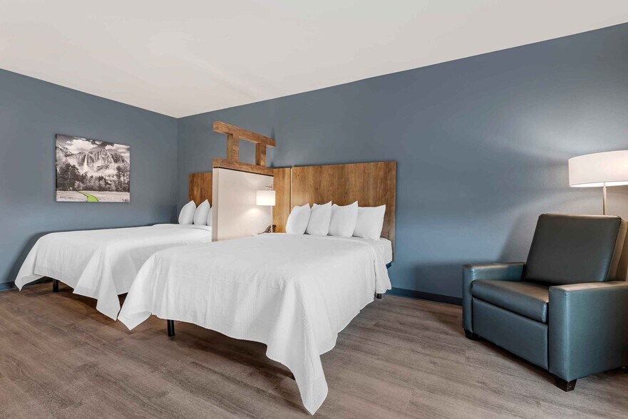 Building Photo - Furnished Studio-Jacksonville - Airport