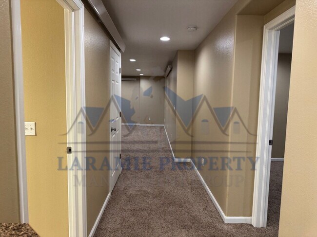 Building Photo - Private entrance- Basement 1 Bedroom Apart...