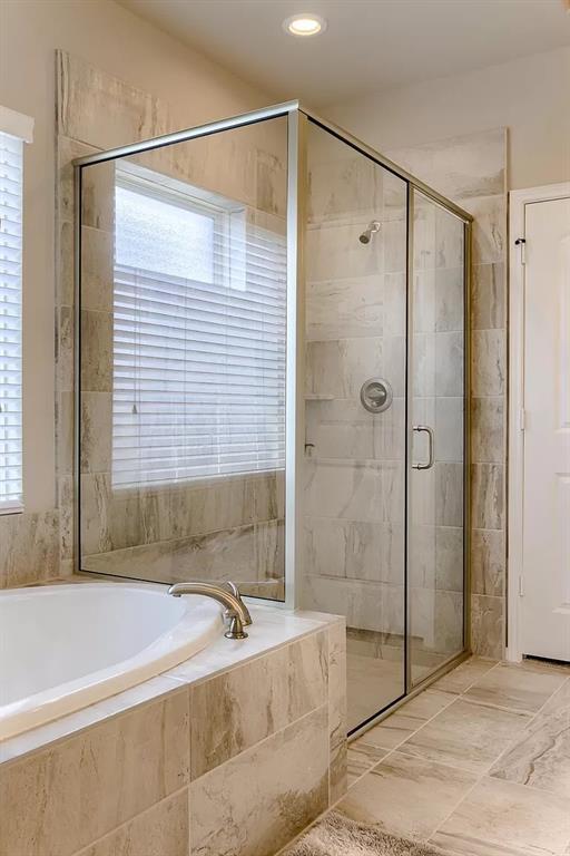 Building Photo - 6728 Llano Stage Trl