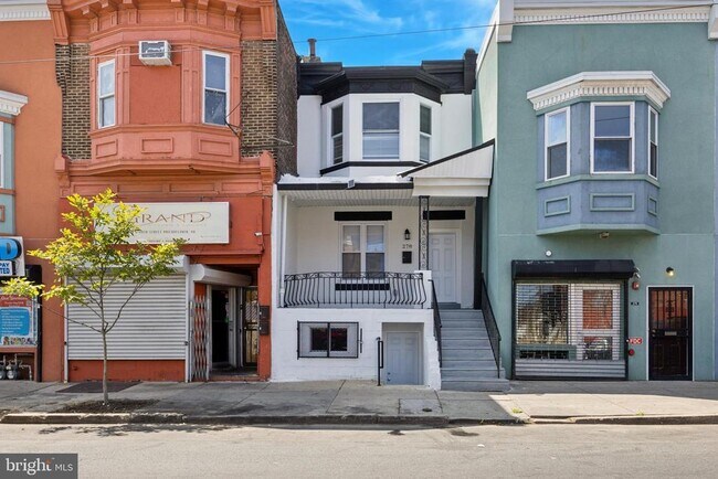 Building Photo - 278 S 60th St