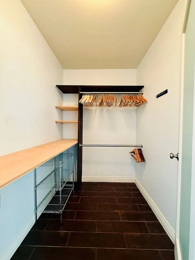 Building Photo - 8512 Arch Bay Ln