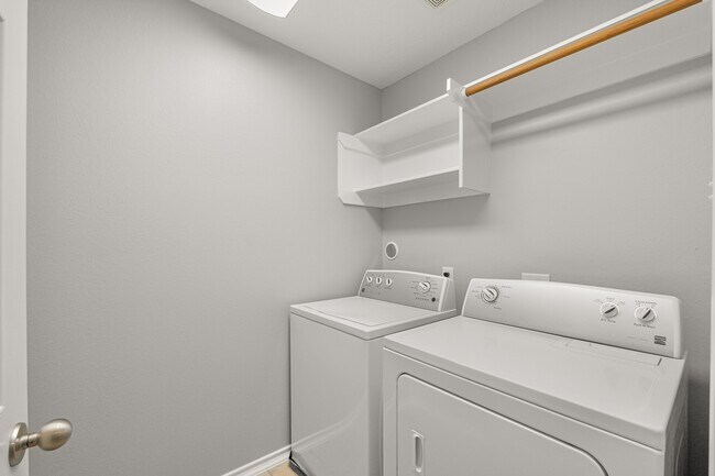 Building Photo - 17515 Kennesaw Mountain Ln