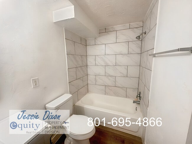 Building Photo - 223 W 2350 N